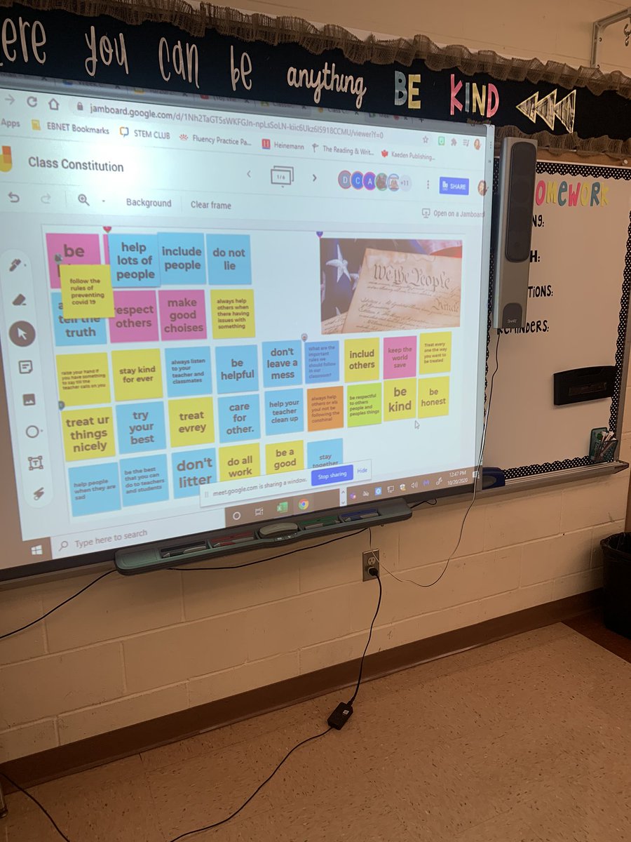 Miss Tavares tweet media