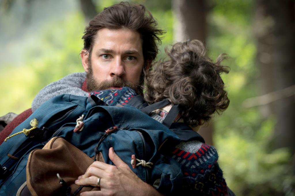 Happy birthday to actor, producer, and director John Krasinski!

What\s your favourite movie he\s worked on? 