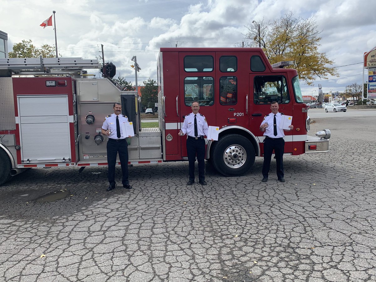 BramptonFireES's tweet image. 25 years ago on Sept 5, 1995 three young recruits joined a recruit class to start a career with BFES, today we are pleased to present them with their Provincial Fire Services Long Service Medals. Congratulations to District Chiefs Gillett, Henderson, and Maniezzo @BPFFA1068 ^gf