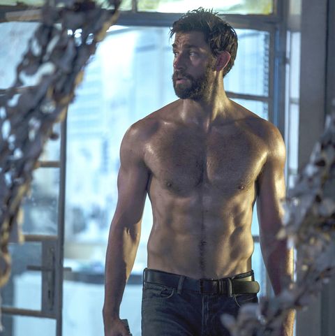 Happy birthday to actor, producer, and director John Krasinski!

What\s your favourite movie he\s worked on? 