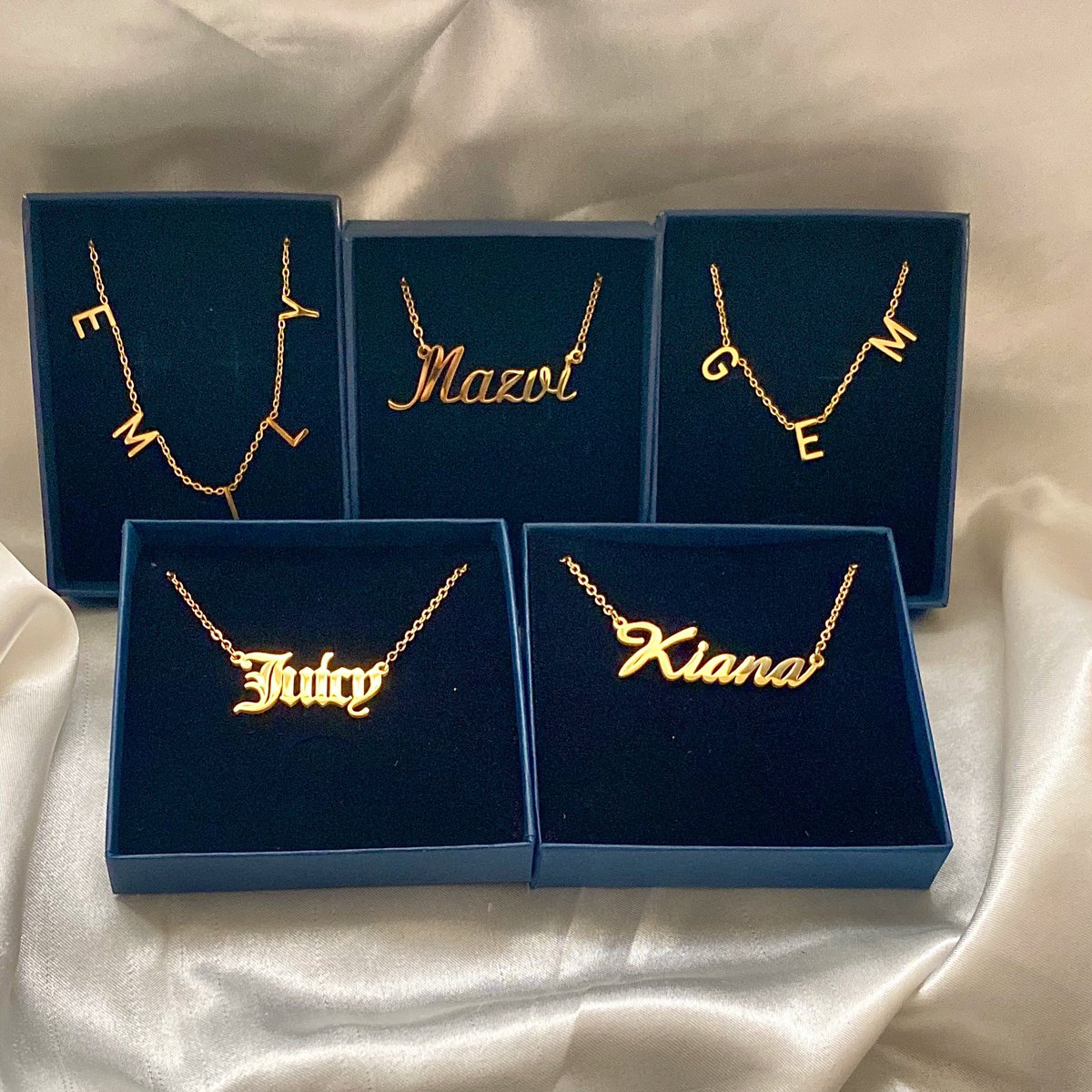 JOASAccessories's tweet photo. We’re doing 20% off our entire shop! Which style of necklace do you prefer? ✨ https://t.co/L7EUvKvSJV