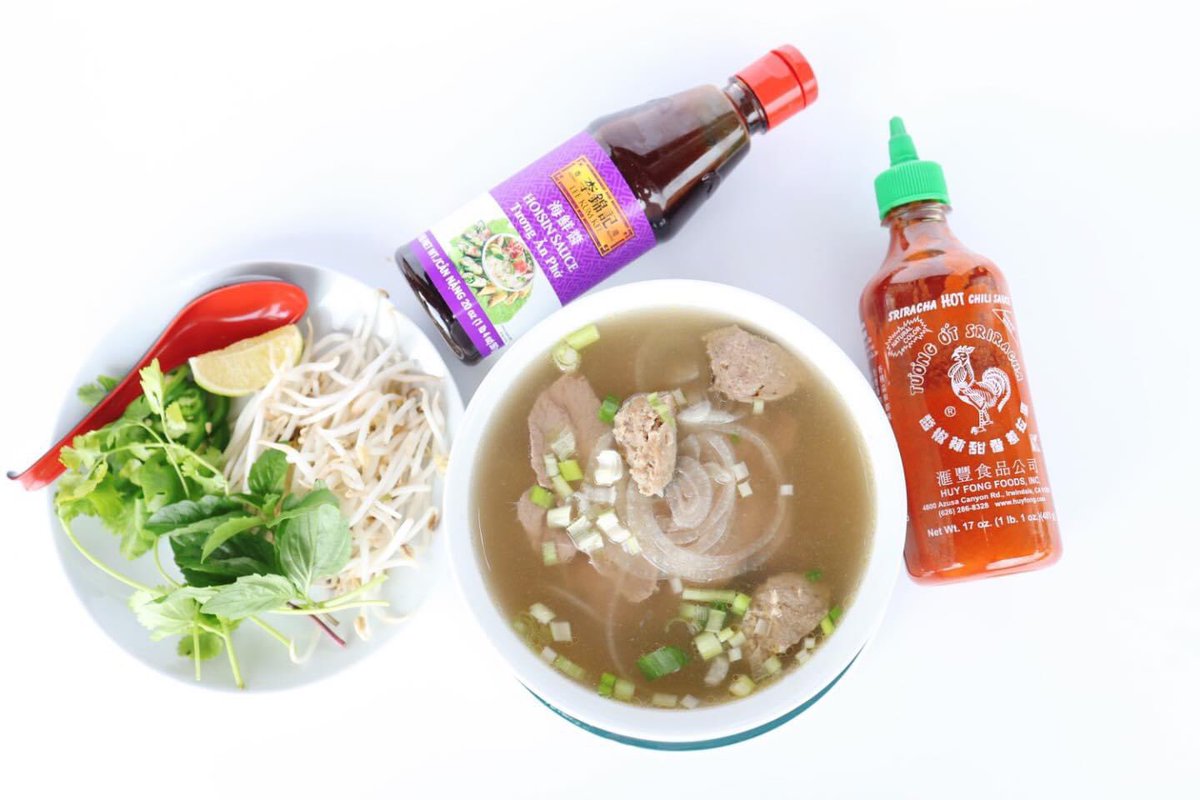 RedPepperLawton's tweet photo. The weather is a bit chilly today. Come have some happy pho  @RedPepperLawton 
#bestrestaurant #bestrestaurantlawtonok #pho #vietnamesepho #noodlesoup https://t.co/2GcasC2Q7A