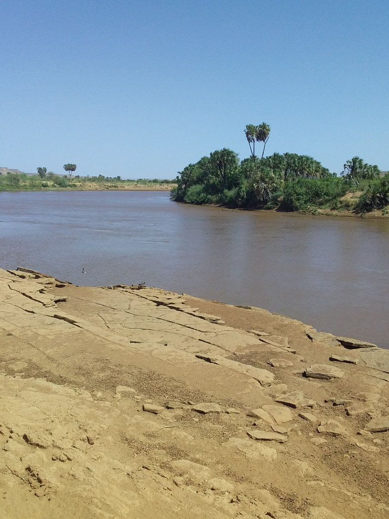 Pictures I took 2019 in different parts of  #Ethopia. Will mention every place of every picture as I tweet Insha Allah. Ghanale River,  #Somali, Ethopia.