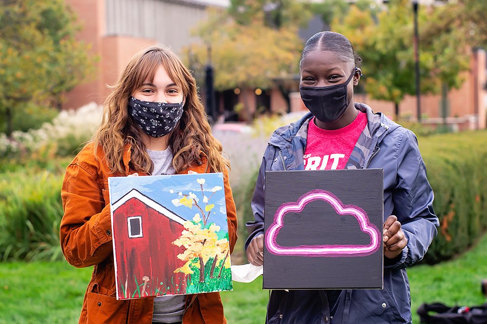 RonnieDGreen's tweet image. Great to see our First Gen Nebraska RSO painting together and building community outside Love Library. I would have loved to have had a student organization like this when I was in school. #ImFirstGen #FirstGenHusker