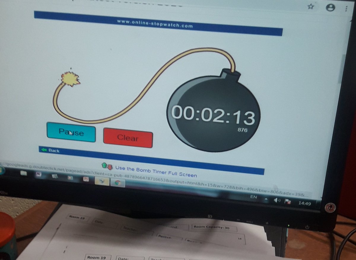 siobhanartlynch's tweet photo. Great SD collaboration today @FingalCC as @TYUpdated TY Ashford used @Bridge21Learn model to explore the pros and cons of Social Media. #enquirybased #teamwork #keyskills #digitalmedia #padlet https://t.co/0OBiLyhgAU