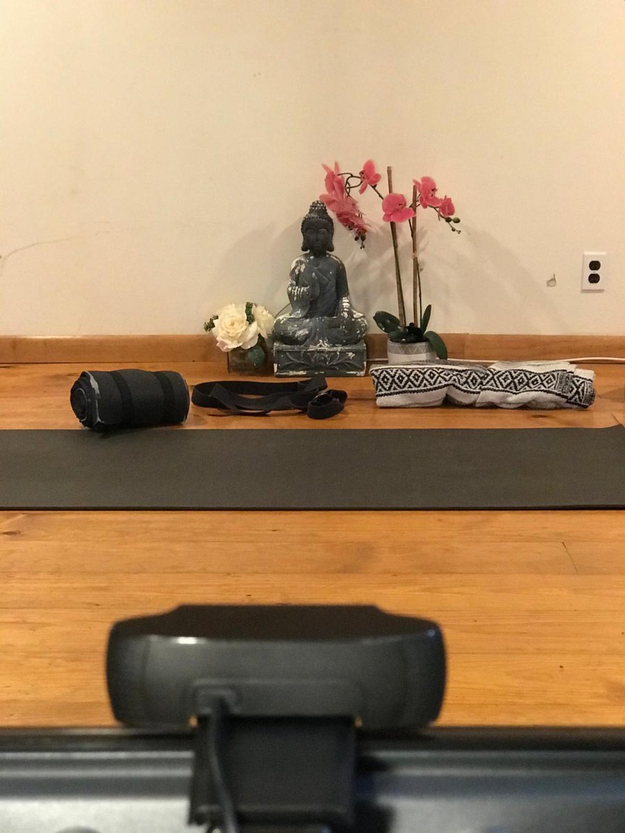 goodgroundyoga's tweet photo. ARE You a Yoga Teacher who HATES teaching ONLINE? https://t.co/Aufuwl4g1f https://t.co/WeiYvg0d2J