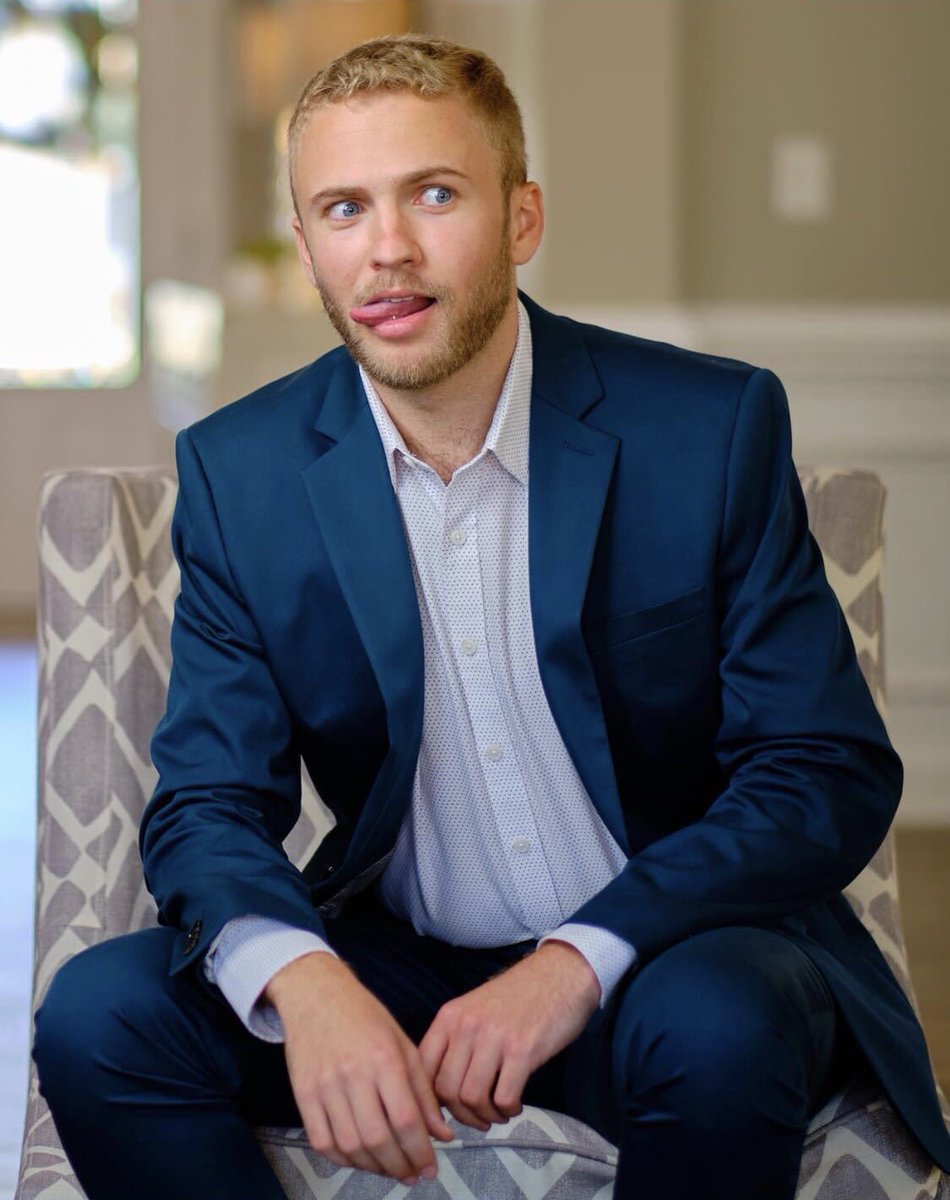 Being a real estate agent while you take a picture with your tongue isn’t a bad thing.. right? #realestatephotoshoot