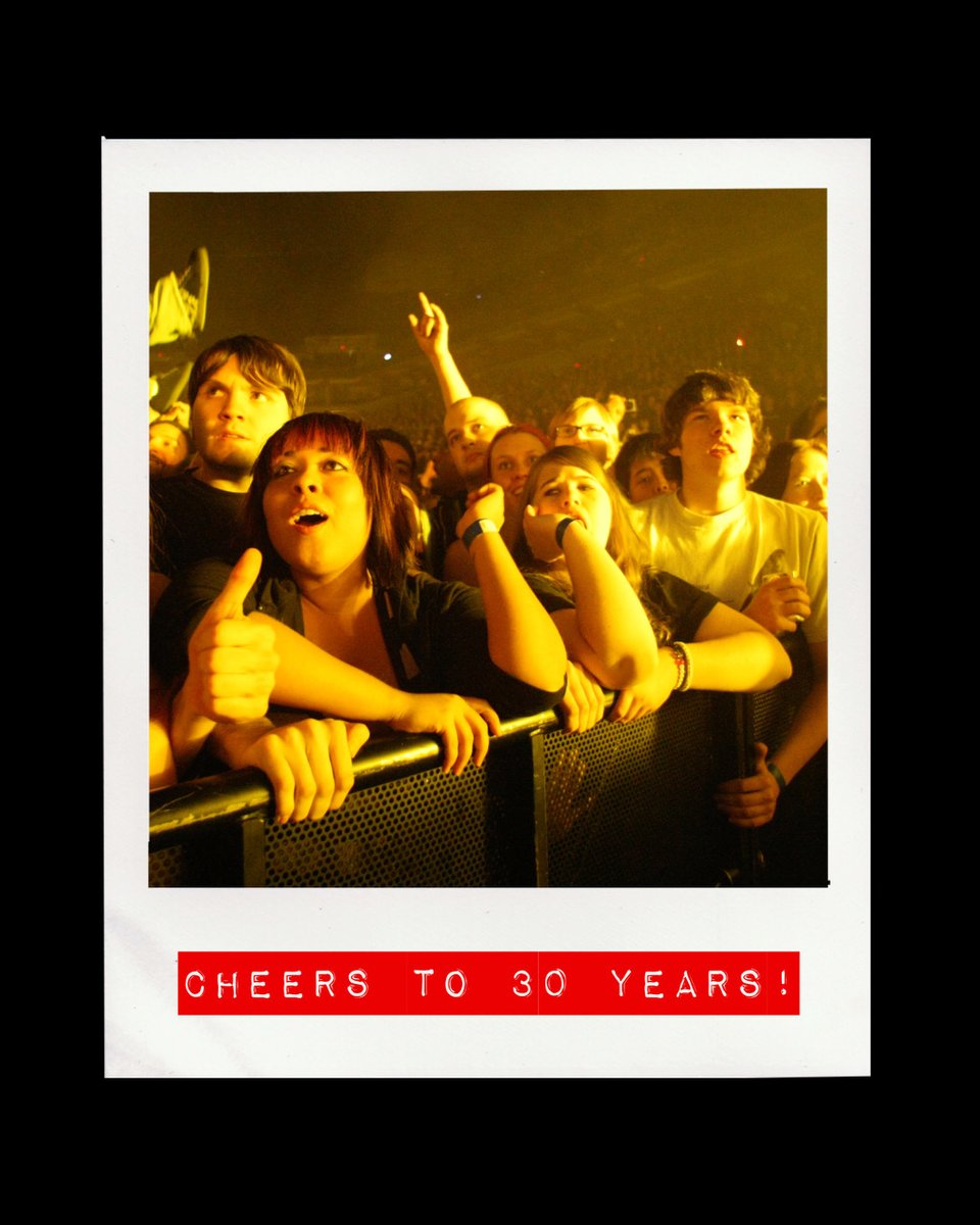 TargetCenterMN's tweet photo. Cheers to 30 years of mosh pits! #TargetCenter30 π€ https://t.co/mUjXqTwoqa