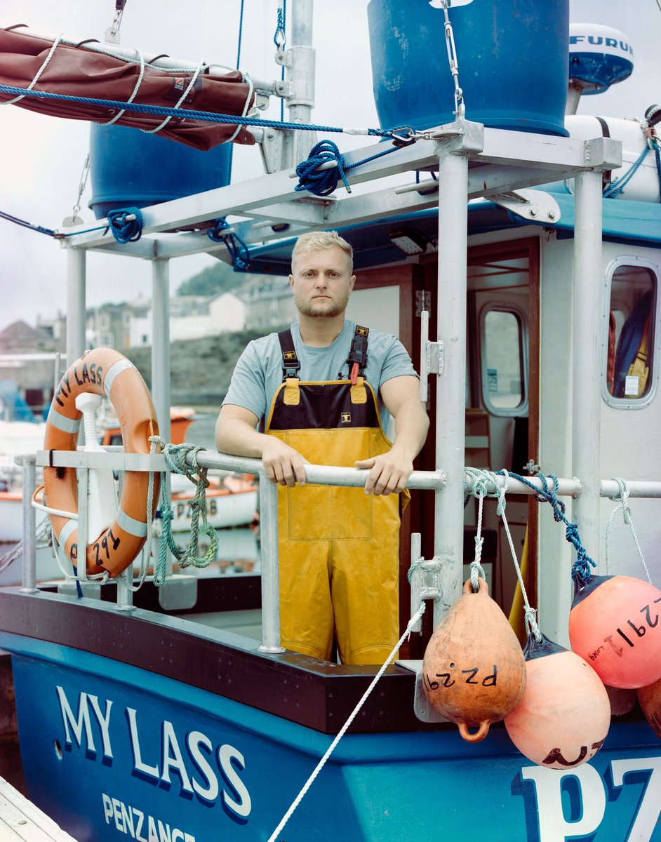 Good to meet photographer @izzy_schreiber and feature in his project portraying modern day fisherman, which will provide a link between the food you buy and the people who catch it 🐟🦞 #izzyschreiber #thisfishinglife #commercialfishing #xtrappers #mylass #salty