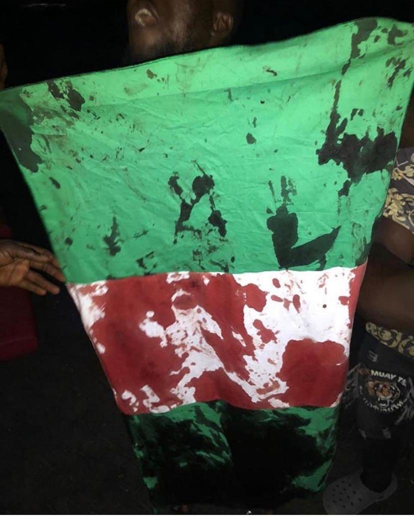 @davido's photo on LIAMS