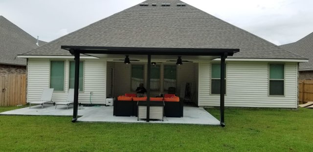 Structall's tweet photo. Insulated patio covers built using our 3" Snap-N-Lock Structural Insulated Panel roof system by Short's Siding & Patio Supply. Learn more about #buildingwithsips: https://t.co/J3EQ6LSJOK #covers #buildingmaterials #SIPs https://t.co/Hl4659ytjZ