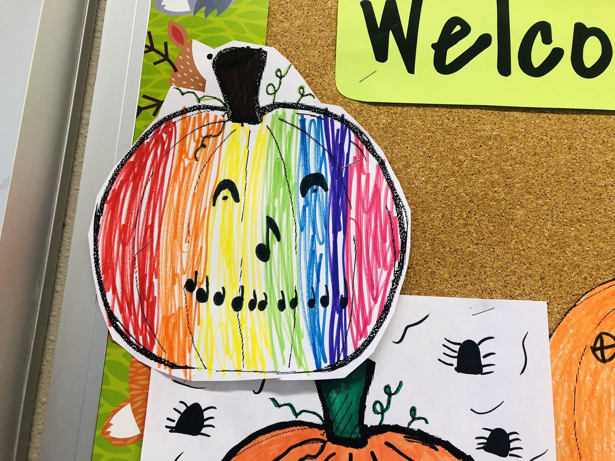 mrskellyorr's tweet photo. I am IN LOVE with these musical pumpkins! Showing our CREATIVITY through art &amp; music. #musicnotejackolanterns #STEAMatStribling #striblingmusic #creativekiddos #artful https://t.co/6Ya3KZZoXq