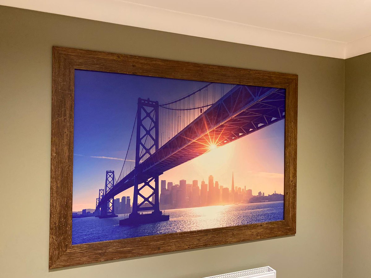 SSAFwindowfilms's tweet photo. #wallart with custom made frame. Frame covered in #coverstyl wood grain effect #madetomeasure A perfect #christmas present.
.
.
.
#interiordesign #makeover #largeformatprinting #fullcolourprint #keepingitlocal #norfolk #notlonguntilchristmas https://t.co/C2ekbr6SwZ