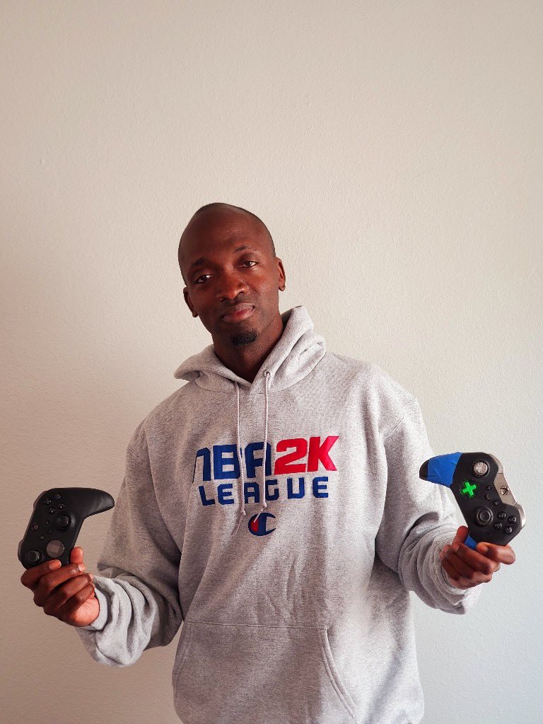 curtisdays's tweet photo. Pursuing GM/Coachposition right now NBA 2K league I have20 years in Marketing sports management Started interview @ESPN_Esports @WRproamleague @NBA2KLab @2KCrewFinder @2KInsiderr @ForbesSports @Ronnie2K @2KNewsUpdate @Official2KProAM @WalkOnWarriors #nba2kleague @expandelite @nba https://t.co/2x9rGyAhWB