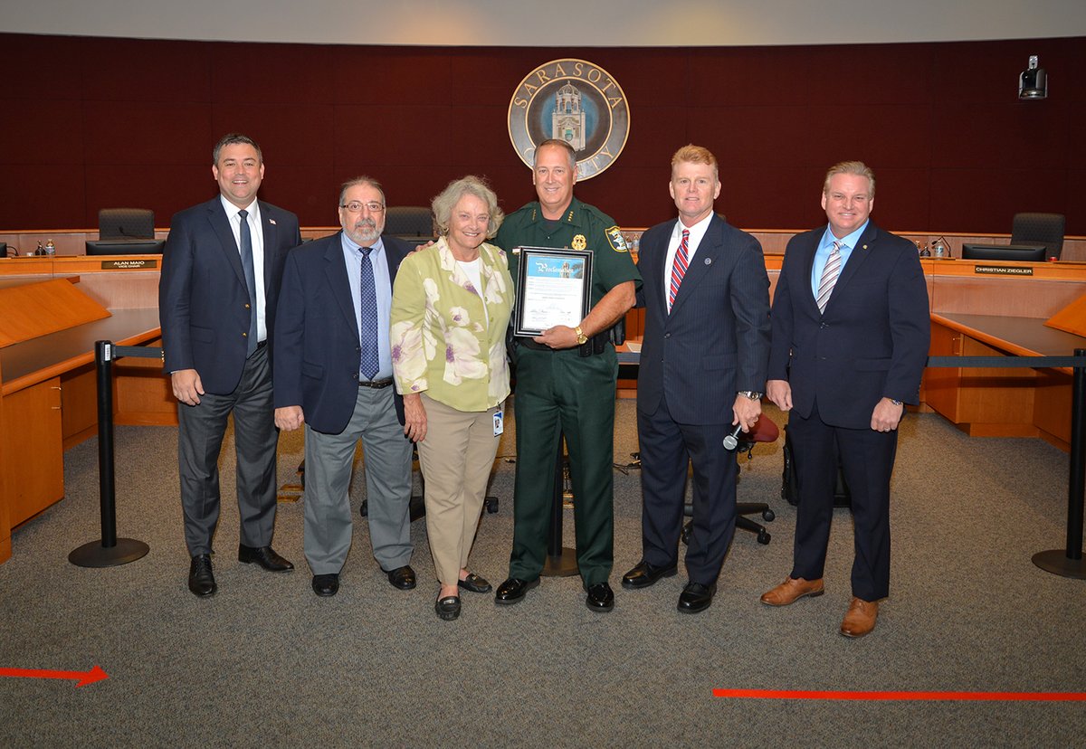SRQCountyGov's tweet photo. During today's meeting, the #SRQCounty Board of Commissioners proclaimed Oct. 20, 2020 as "Sheriff Thomas M. Knight Day" to honor his career and commitment to public service. https://t.co/zyZUy3uVOp