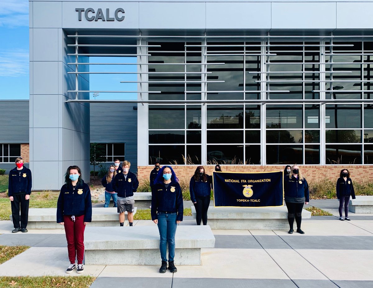 TPS_501's tweet photo. Join us in congratulating the 22 students from the Animal Science and Exploratory Agriculture class at @TcalcP that are starting the first Future Farmers of America (FFA) chapter in Topeka! 🐷🐓🎉 Great job! #WeAreTPS https://t.co/UjttRZpqrE
