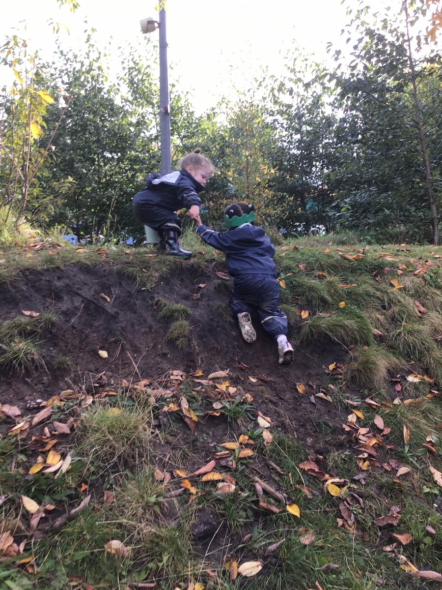 EvertonNursery's tweet photo. Heyworth class exploring the hills during our Forest School session this morning. Developing physical skills but most importantly having fun. #Heyworthclass #2-3’s #forestschool #EYFS #physicaldevelopment https://t.co/T8lZxIhwvS