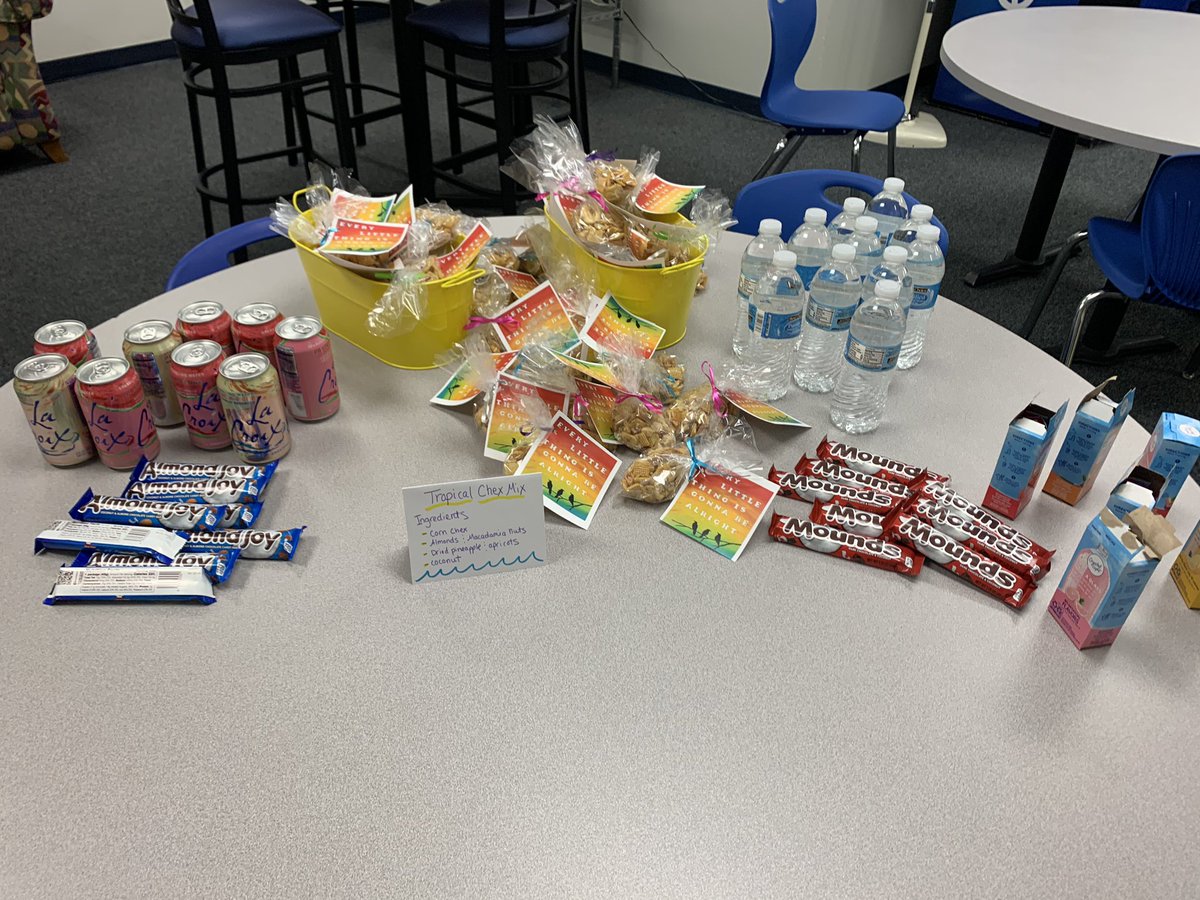 Celebrating our staff this week with a little spirit, music, and treats. We love our teachers!!! Thank you for “rising up” to the challenges and giving your all. #northstarsriseup