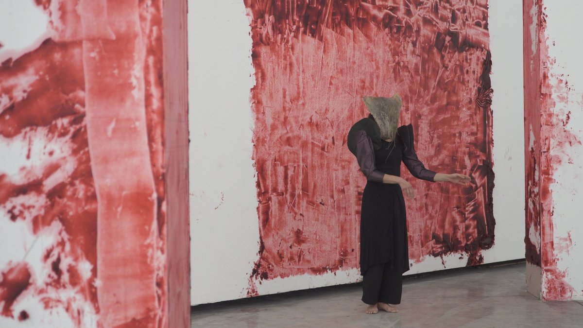 FundacionPROA's tweet image. #VideoPerformance. Estreno #Galope: dirigida por Andrea Servera e interpretada por Mariela Puyol. El escenario: todos los rincones de Proa. Domingo 25, 17h