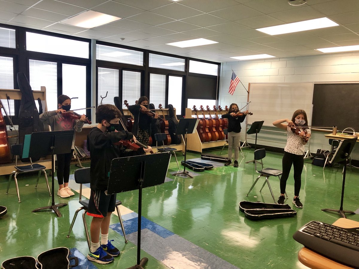 🎻🎻🎻🎻 #dalerstrings  <a href="/WWP_Dalers/">WWP_Dalers</a>