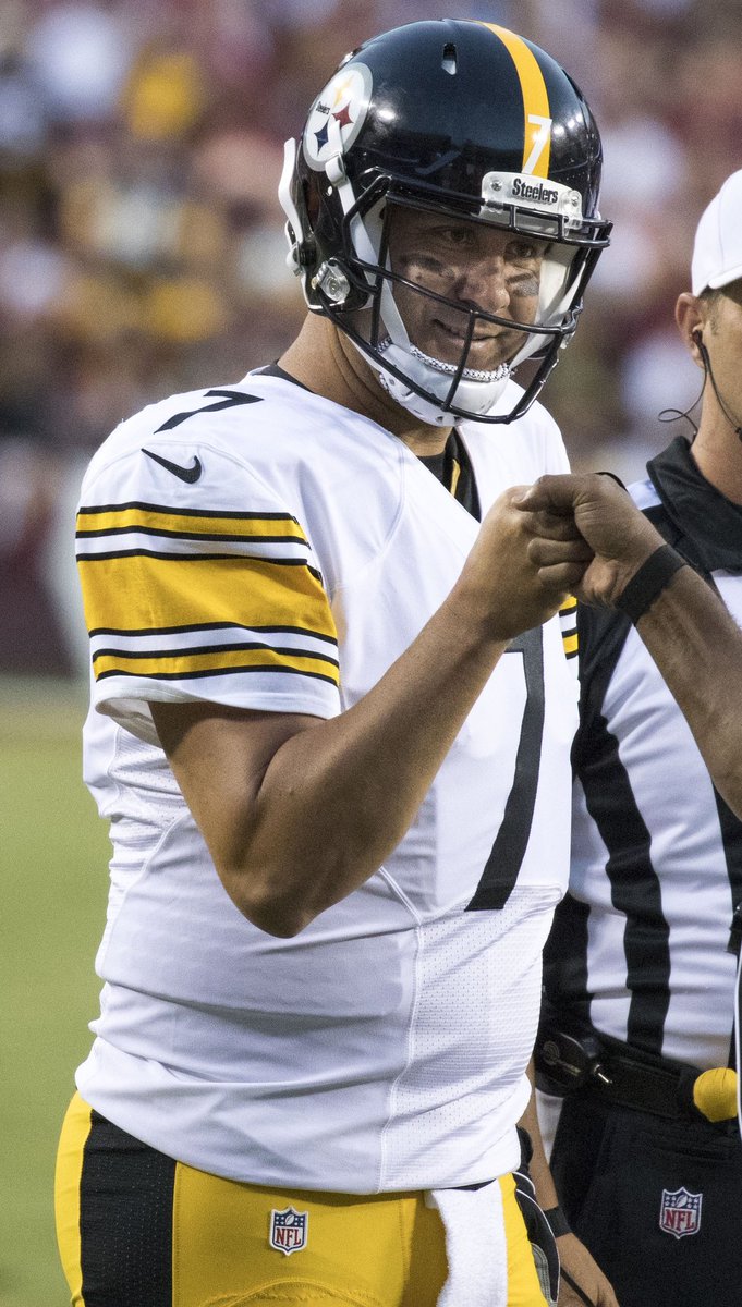 TaylorMade_360's tweet photo. @10thLetterEsq @mikesisak Agreed  totally💯...kinda like the QB on your fave team that u rep in ur profile pic👀 https://t.co/Eb4qTQ84Lv