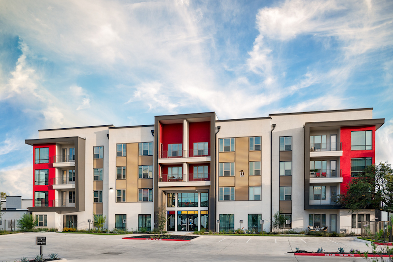 More coverage and photos from our latest multifamily development in Austin. Shout out to <a href="/cbaArchitects/">Charlan Brock Architects</a> and <a href="/brittdesigngrp/">BRITT design group</a> bit.ly/35fRmVL #multifamily #apartments #austinrealestate #development #austintexas #hpi