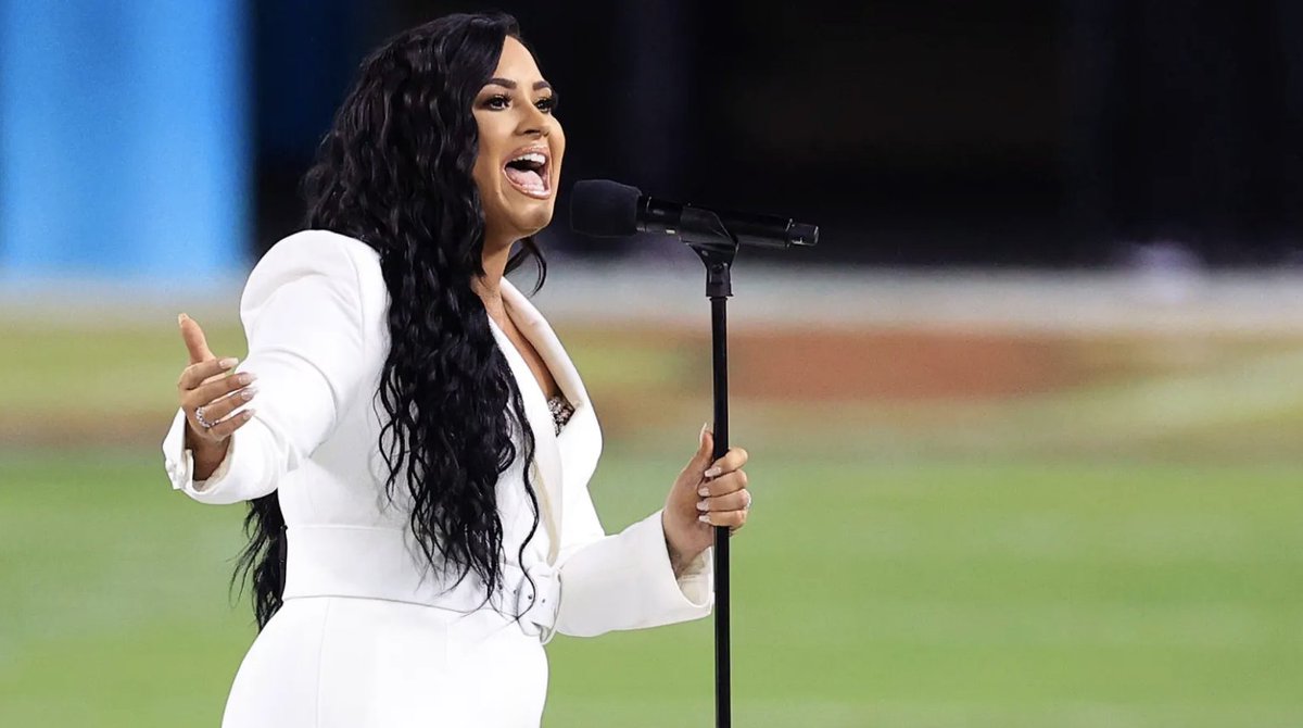 Jezebel's tweet photo. Demi Lovato believes aliens will save us from a nuclear apocalypse if everyone meditates really hard https://t.co/6Xl80iP2Di https://t.co/zm94F8nk0A
