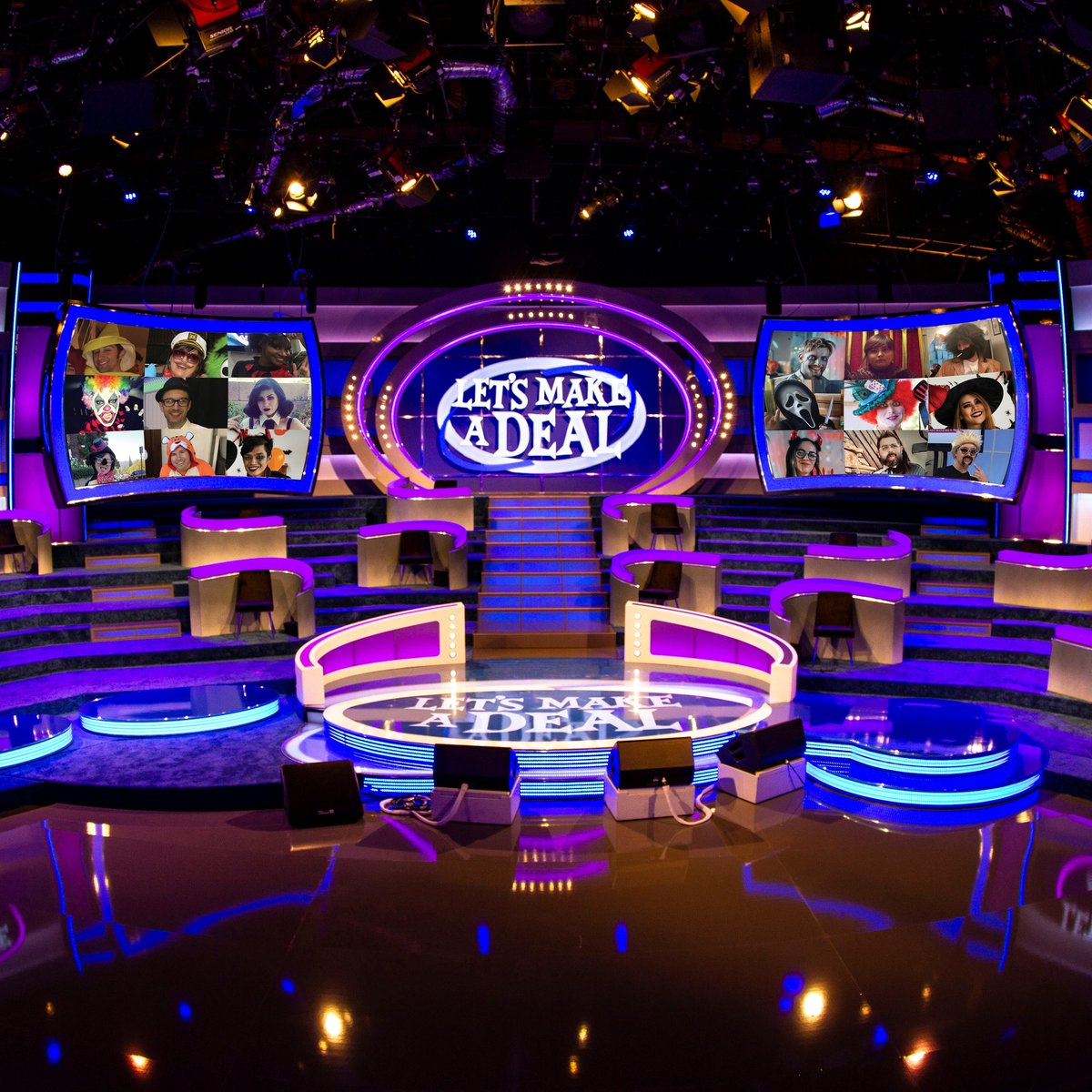 DirectFire Media (@directfiremedia) on Twitter photo So excited for new season #LMAD launching in primetime 10/27 and regular season 11/16!!! #directfiremedia <a href="/letsmakeadeal/">Let's Make a Deal</a> So excited for new season #LMAD launching in primetime 10/27 and regular season 11/16!!! #directfiremedia <a href="/letsmakeadeal/">Let's Make a Deal</a>