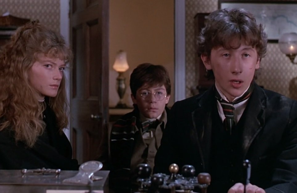 18/31 YOUNG SHERLOCK HOLMES (1985)Teenage Holmes investigates a series of strange deaths and stumbles upon an Osiris-worshipping cult that practises human sacrifice.Full-blown Imperial Gothic meets angsty Holmes. A childhood favourite that still obsesses me. #31DaysOfHalloween