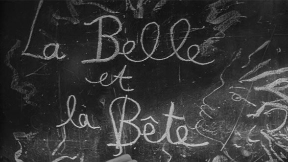 17/31 LA BELLE ET LA BÊTE (1946)A beautiful woman takes her father's place as the prisoner of a Beast and ends up falling for her captor. Cocteau's dreamlike adaptation of the most gothic of fairytales is full of mystery and desire; dark and weirdly erotic. #31DaysOfHalloween