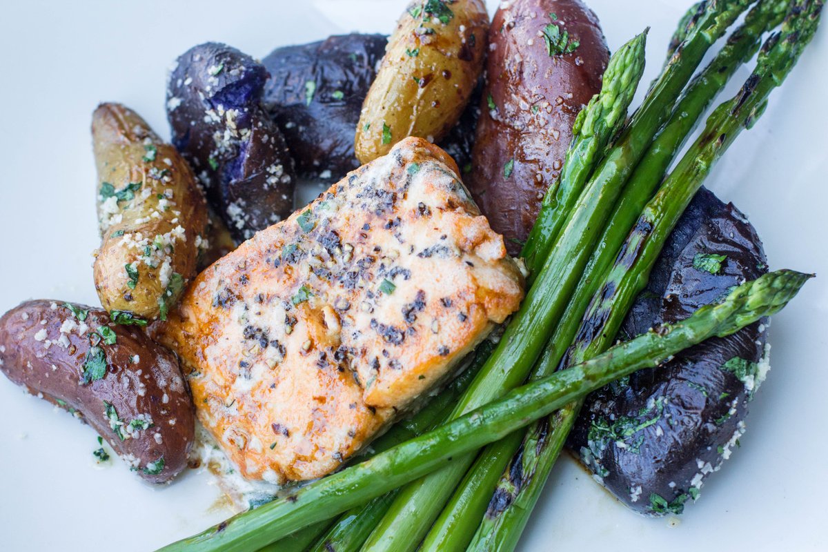 Salty's is excited about our Cedar Salmon! 
Do yourself a favor, and come in to try it today 😄

We promise, you will thank us later!