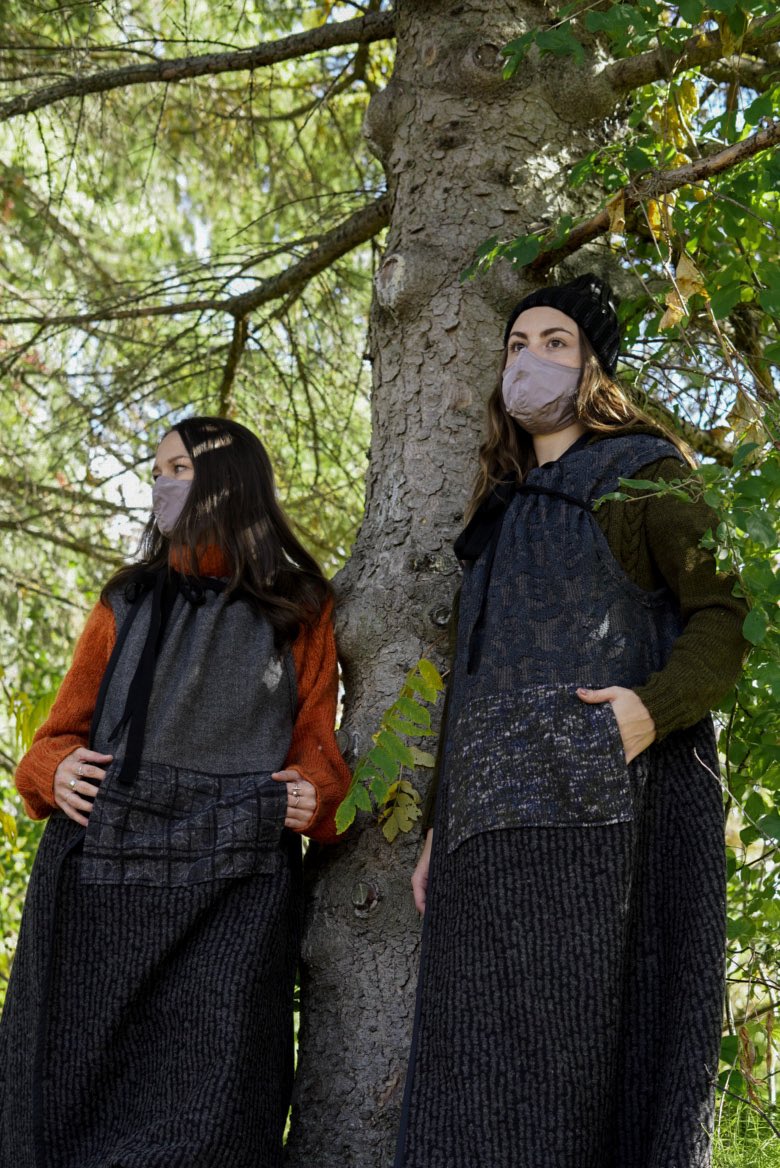 Comrags's tweet photo. Joyce and Judy have created something original to add to your social-distancing wardrobe...

Designed with elegant practicality in mind, the blanket wrap features an adjustable drawstring neckline, deep armholes for easy layering, and a pouch pocket for your hands. https://t.co/3mUH1rXdv5