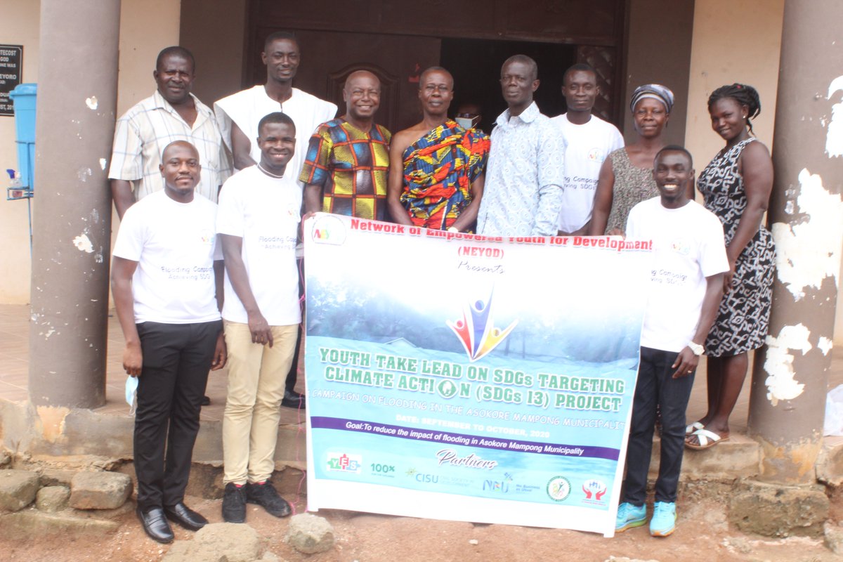 Community Dialogue on #floods at #Parkoso in #AsokoreMampongMunicipality, Friday, 2/10/2020. @OfficialYESGH <a href="/CSOPlatformSDG/">Ghana CSOs Platform On SDGs</a> <a href="/NBU_PROJECT/">No Business As Usual Project</a> <a href="/CISUdk/">CISU</a>. A nine member #flood response team was formed. 
#youthtakelead
#climatechange
#GlobalGoals
#climateaction
#desiltgreaterkumasidrains