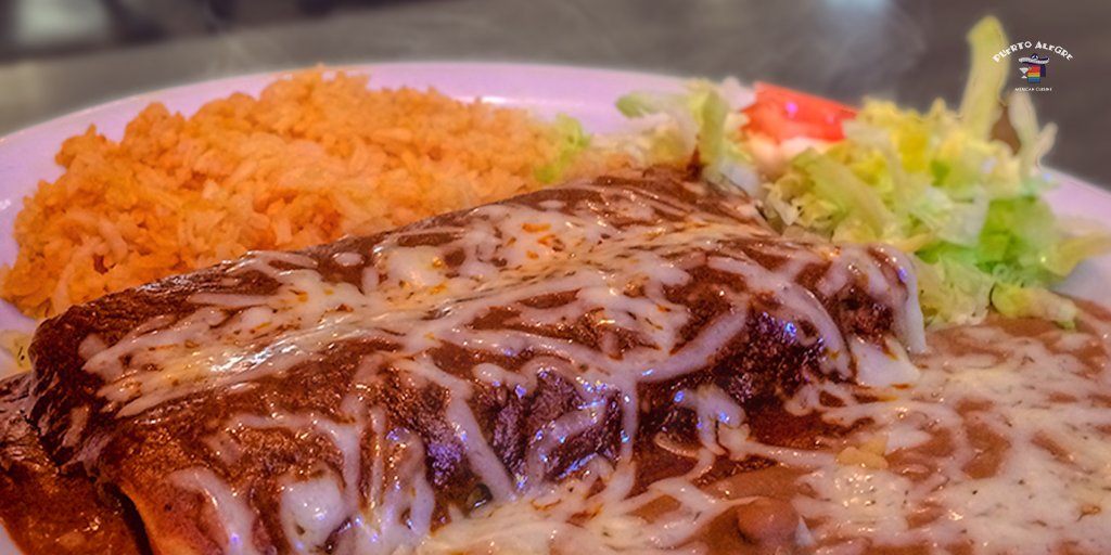 PuertoAlegreSF's tweet photo. A delicious homemade #Enchilada could be your weekend moment in the middle of the week. Try it 😋🏠
PICK UP DAYS 📆:Wed: 4-8 PM/Thu: 3-8 PM
Fri: 2-8 PM/Sat: 1-8 PM
ONLINE ORDERS 🔗: https://t.co/4l9ZBI9UZn
#cocinamexicana #gastronomiamexicana #mexicanstyle #puertoalegresf https://t.co/ndp5Hmvj9V