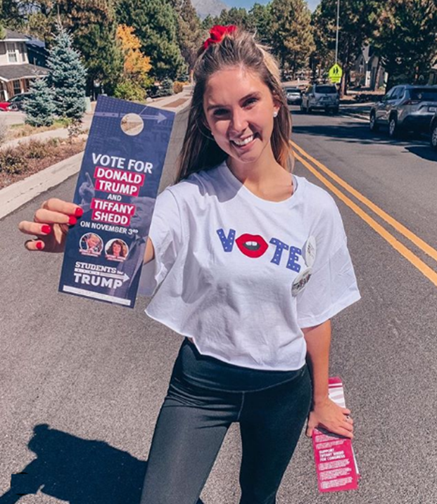 VALLEMULTICOLOR's tweet photo. #Georgia #Florida #NorthCarolina #Iowa #Michigan #Pensilvania #Wisconsin #Miami #SCOTUS #TRUMP2020 #LatinosForTrump #MAGA #TeamTrump #MakeAmericaGreatAgain #WomenForTrump  #colombiansfortrump #weAreWomenForTrump #TrumpDoral #TRUMP2020 #FourMoreYears #BikersForTrump https://t.co/NzHjwiUM9v