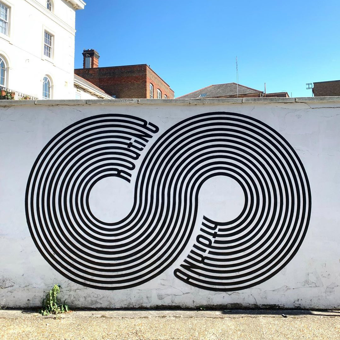 Dreemardeep's tweet image. RT @dannywishu RT @globalstreetart : 'Routine Anxiety' by #GaryStranger
---
#GlobalStreetArt #StreetArt #PaintedCities