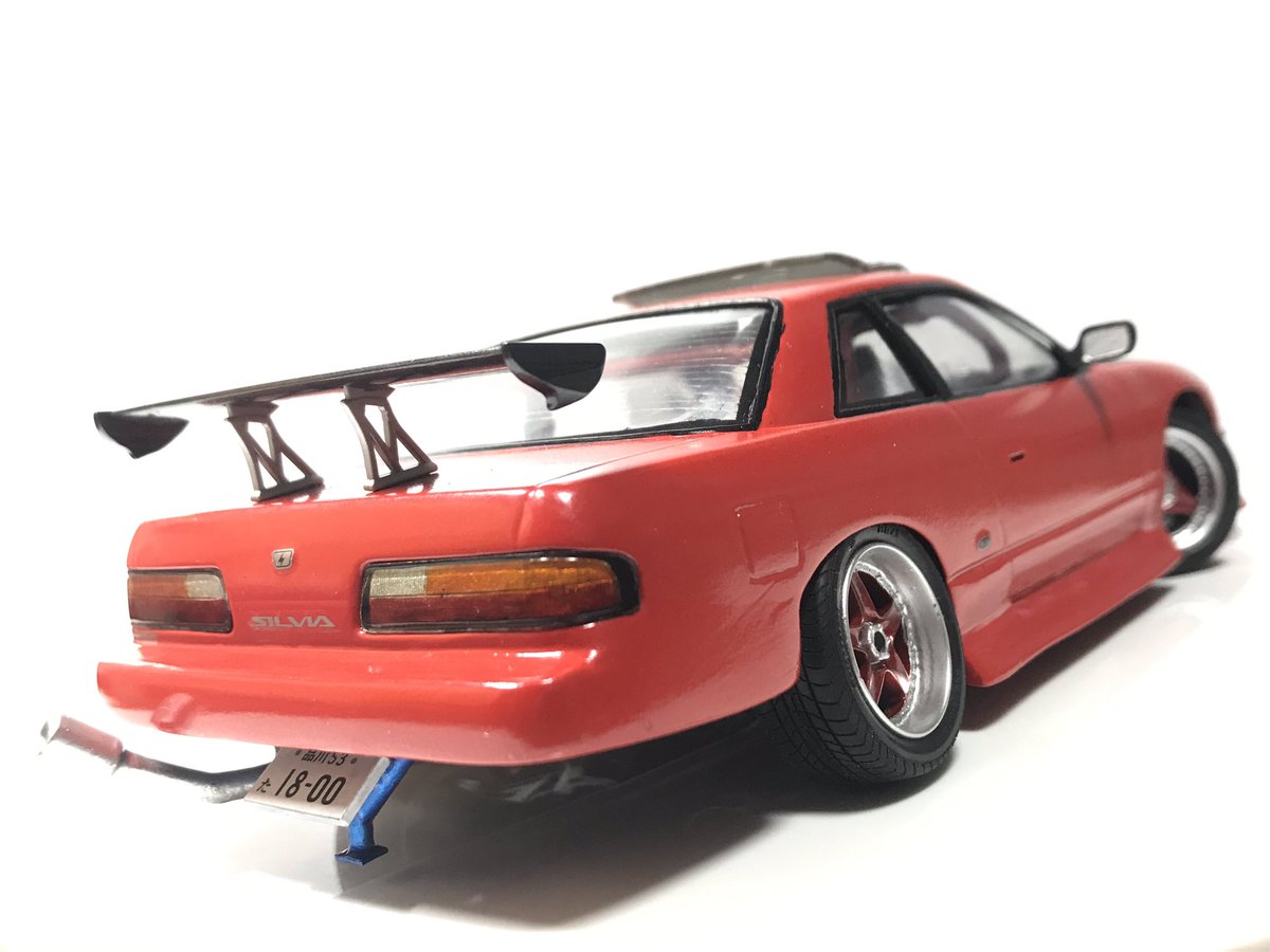 約1年と8ヶ月越しにワンビア(180SX顔のS13)完成しました〜！！w(おせー