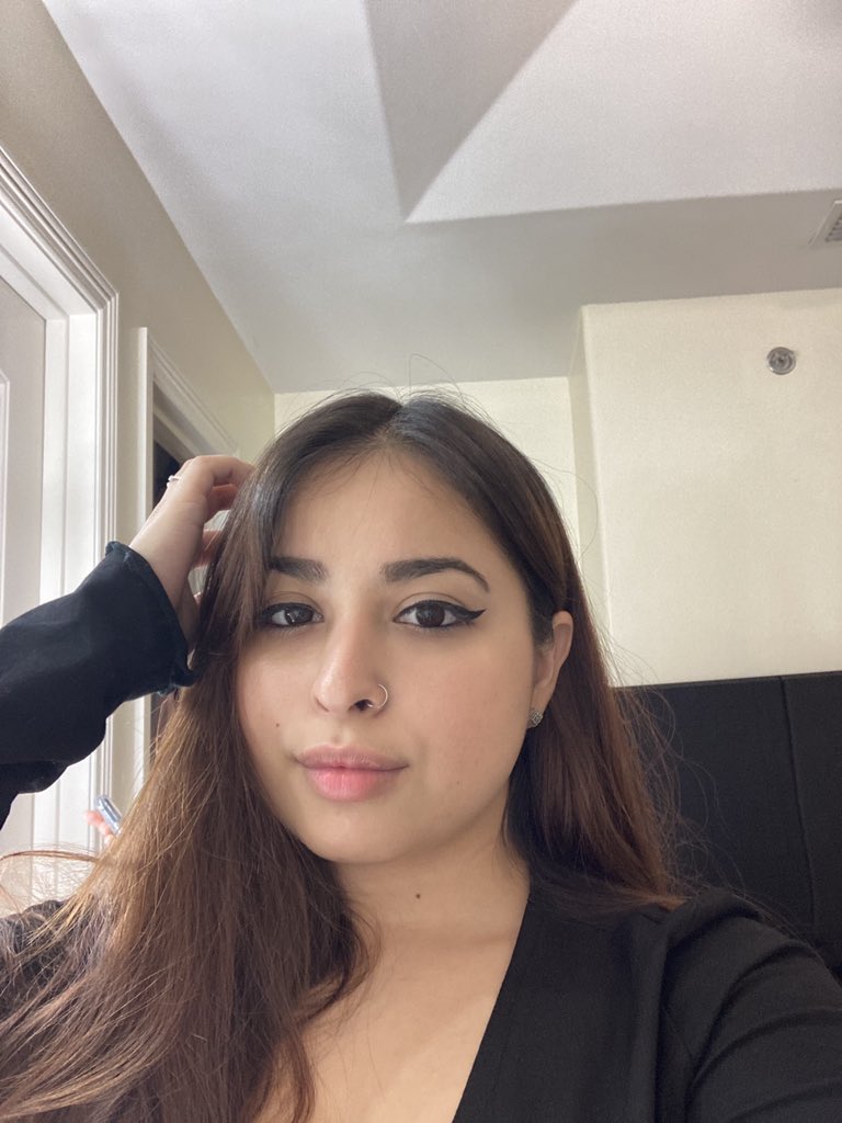 framos2444's tweet photo. Real hot girl shit 😌 https://t.co/n4fztrv3fx