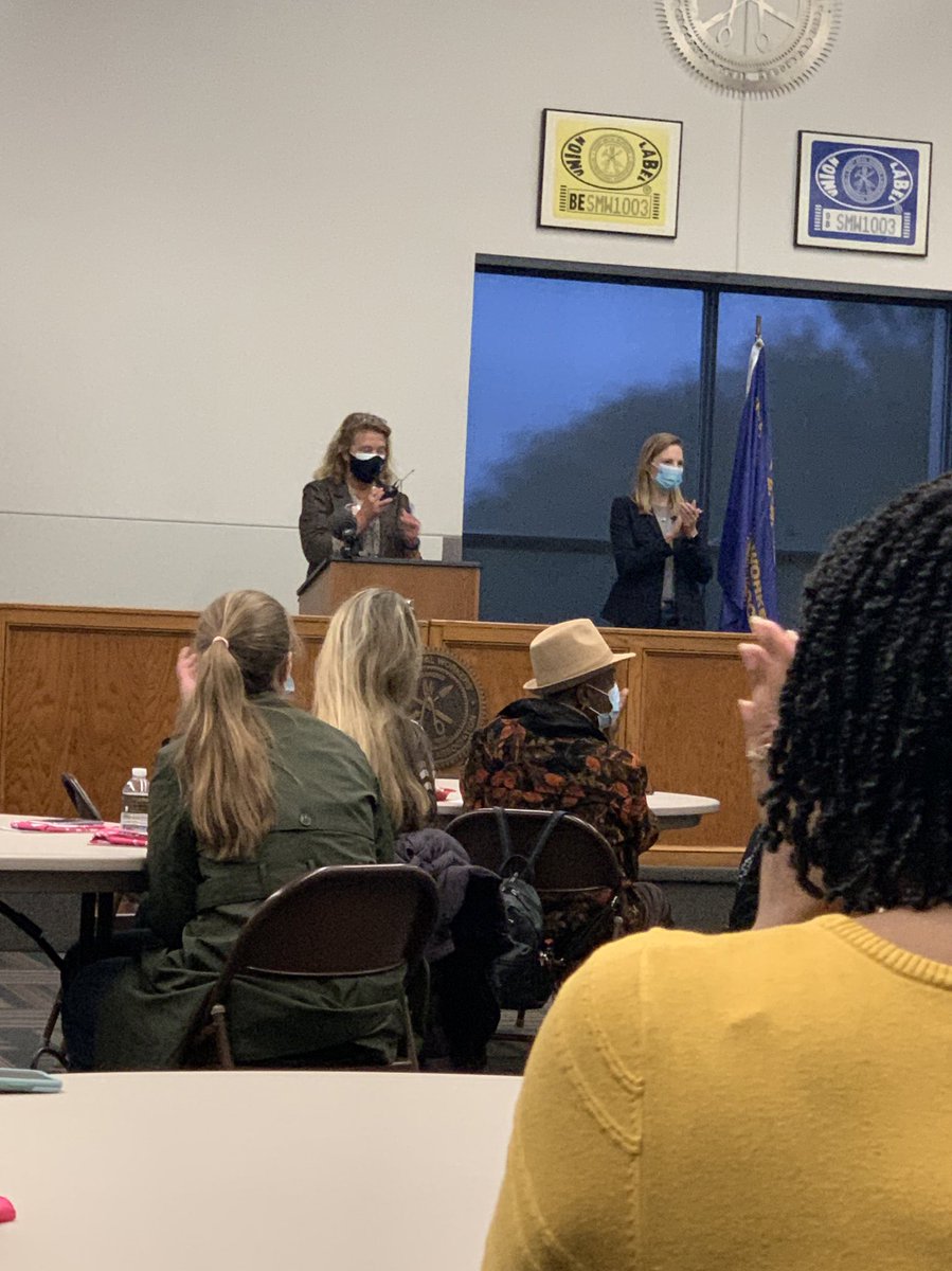 JordanGlasgow18's tweet photo. Busy day today! First a call with #ShowMeChange about #VoterProtection. Then an event honoring #RBG with @nicolergalloway, @MOAFLCIO and #CLUW. Then a fundraiser for @richfinneran in support of his candidacy for Missouri AG.
#BlueWave https://t.co/UrWtIAEhQy