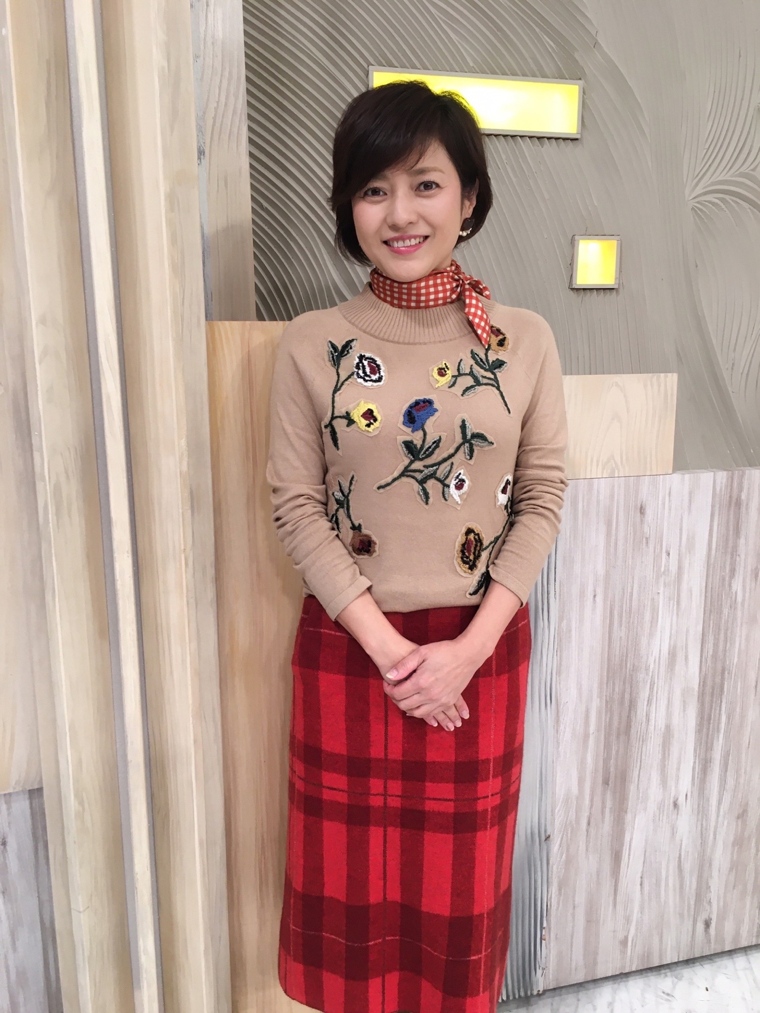 Puntolinea 本日放送フジテレビ とくダネ に三田寛子が出演します お衣装はyuki Toriiさんです T Co 5prjmhe81j Twitter