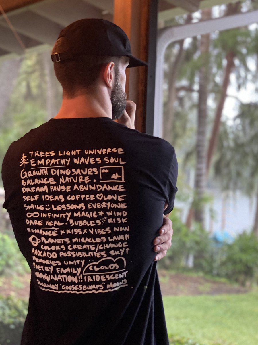 PE&K (@smileitspeak) on Twitter photo 