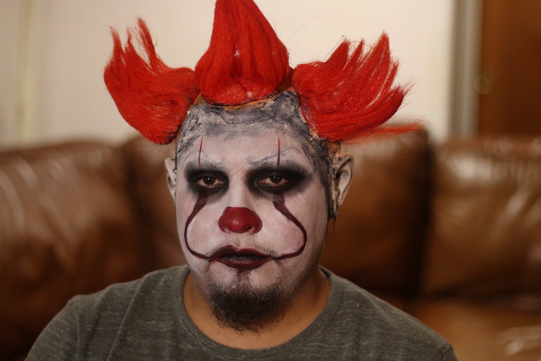 11Bperez's tweet image. Check out my latest video! Grungy pennywise looking like the clown from AHS lol link in bio! 🤡
.
.
#halloween #halloweenmakeup #halloweentutorial #clownmakeup #pennywise #pennywisemakeup #makeupformen #halloweenformen 

youtu.be/KJx7kl5oidY