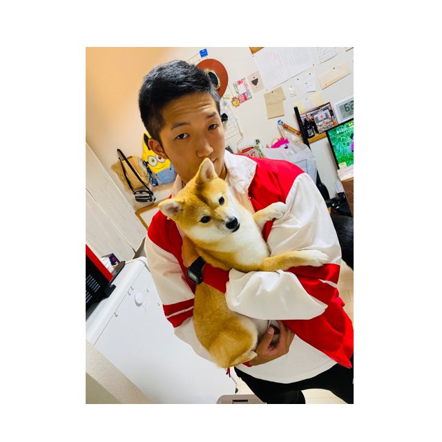 rem20510's tweet photo. #2020年10月21日
#於楽1yearold

元気にすくすく育ってくれてありがとう🐕❤️
これからもずっとずっと一緒に過ごそうね🌹

#お誕生日
#タグつけ https://t.co/yeVkeeuHDn