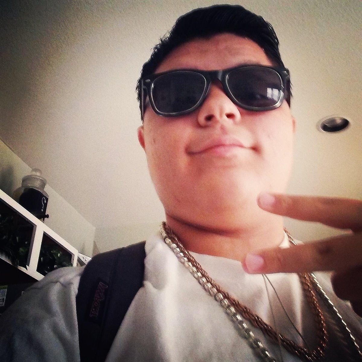 DJ B Suave 🎧🎶🎶🎵🎧