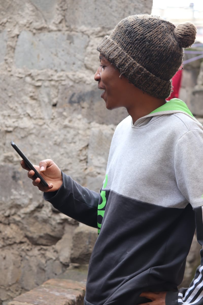 1/ How can you map a community without being in the community? The  #COVID19 pandemic meant that on-the-ground data collection was not possible.[A thread]