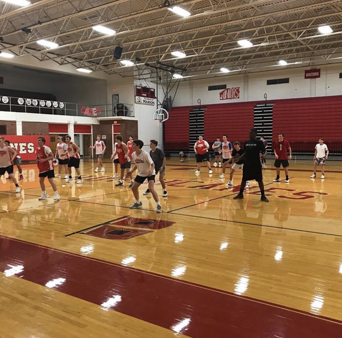 AdrenalineSwva's tweet photo. 🏀 Marion Boys Basketball 🏀
Virtual fundraising at it's finest - the guys are out here crushing their goals &amp; then some! https://t.co/u8XJDvRb8d