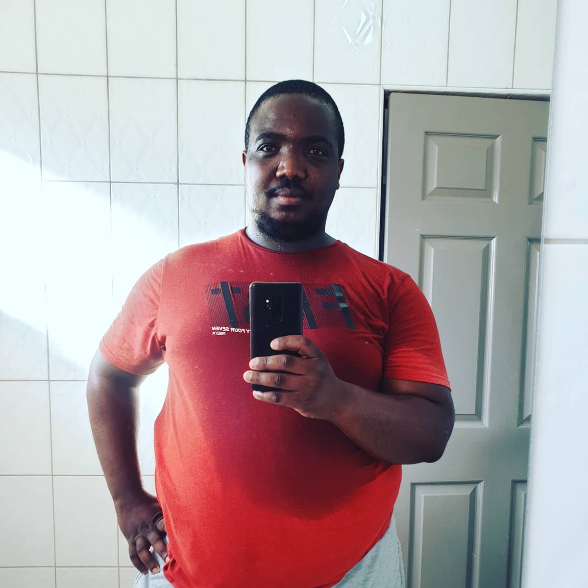 SphaChagwe_'s tweet photo. Running 🏃‍♂️ 

It's a refreshing way to start my day.

#SlowlyButSurely
#Focus https://t.co/eCmIgYx5Xv