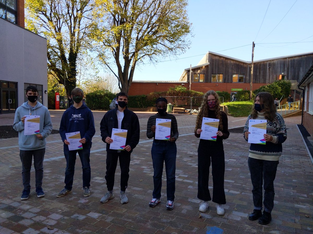 bhasvicphysics's tweet photo. Congratulations to our @BHASVIC team who have just been awarded their Gold Awards in the #Engineering Education Scheme for their project on a Substation Gantry design with @MottMacDonald 
#stem ##physics #industrialcadets #etrust @stem4sussex https://t.co/2bMqFhjipA