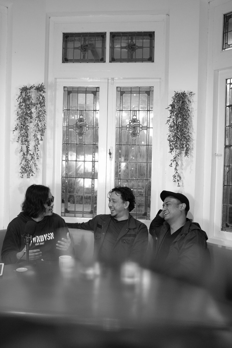 Simak obrolan seru SUAR bersama <a href="/yasbudaya/">Yas Budaya</a> di kanal Youtube 'Yas Budaya Official'