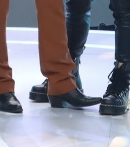 mheexmom's tweet image. เตงไปเหยียบน้องเขาทำไม ท่ดๆ